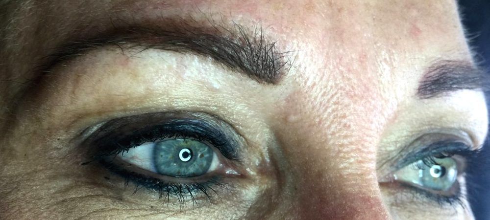 Brows & smudgy liner by Elnari, permanent makeup Pretoria